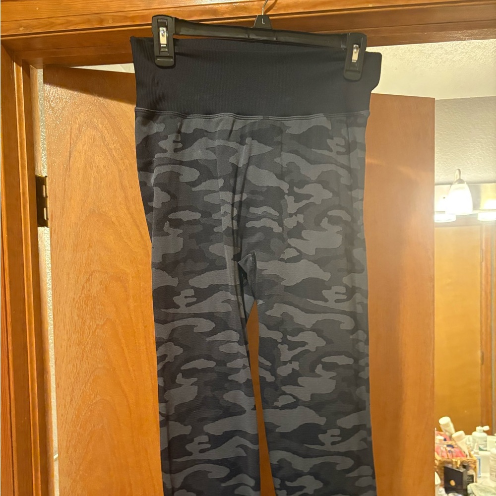 Pink Sport Leggings - Picture 2 of 4